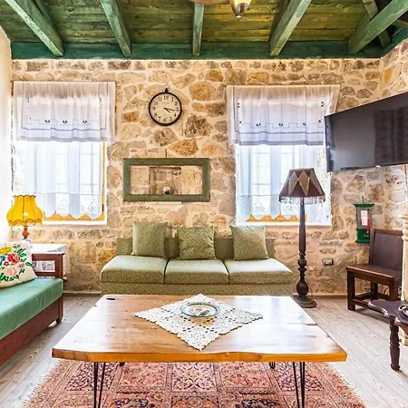 Appartement Mosaic Of 2 Stories In Stone, Views &